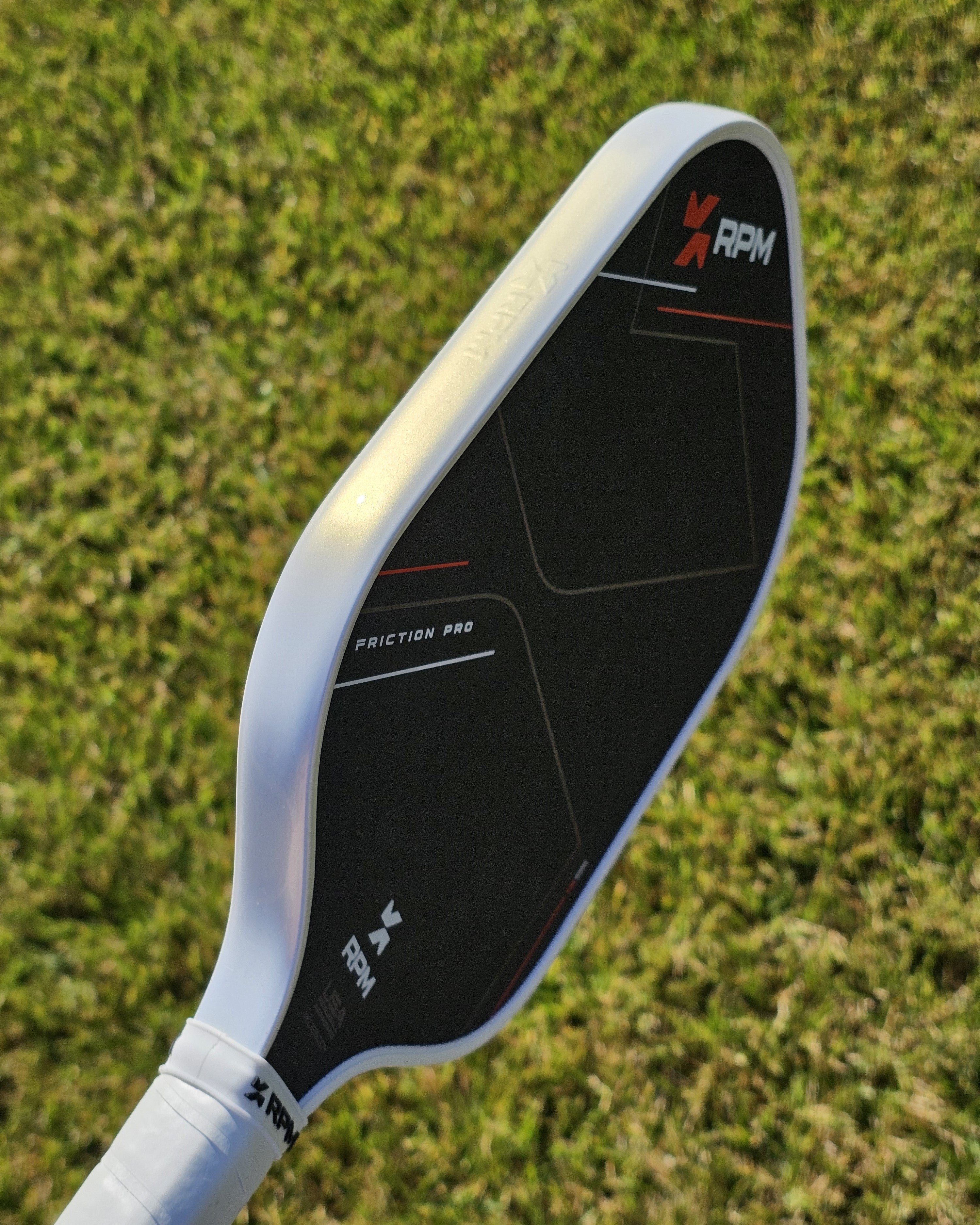 #45 White/Gold Pearl